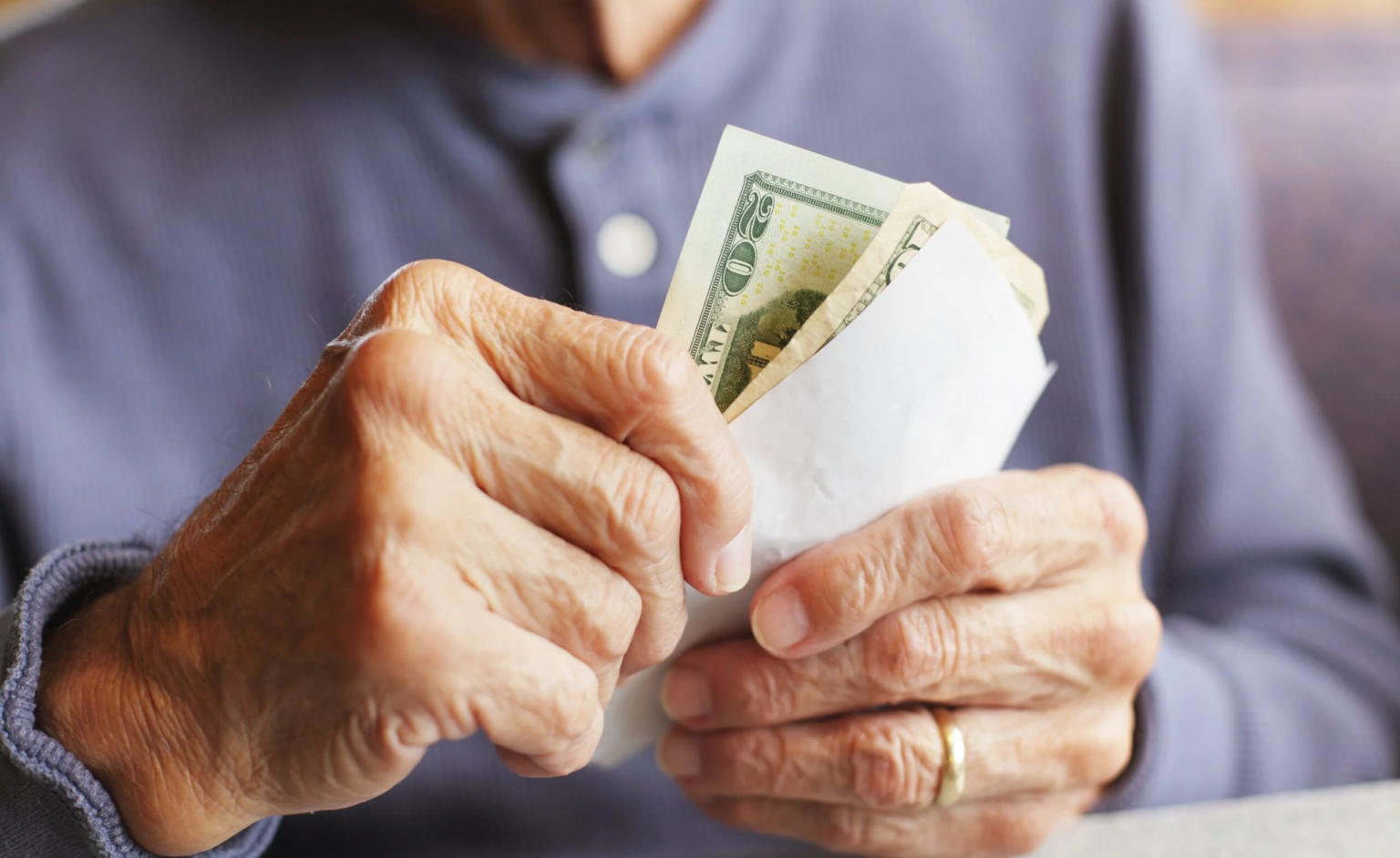 Everyday Hacks to Save Time and Money JerseyExpress.net: Smart Ways to Simplify Your Life